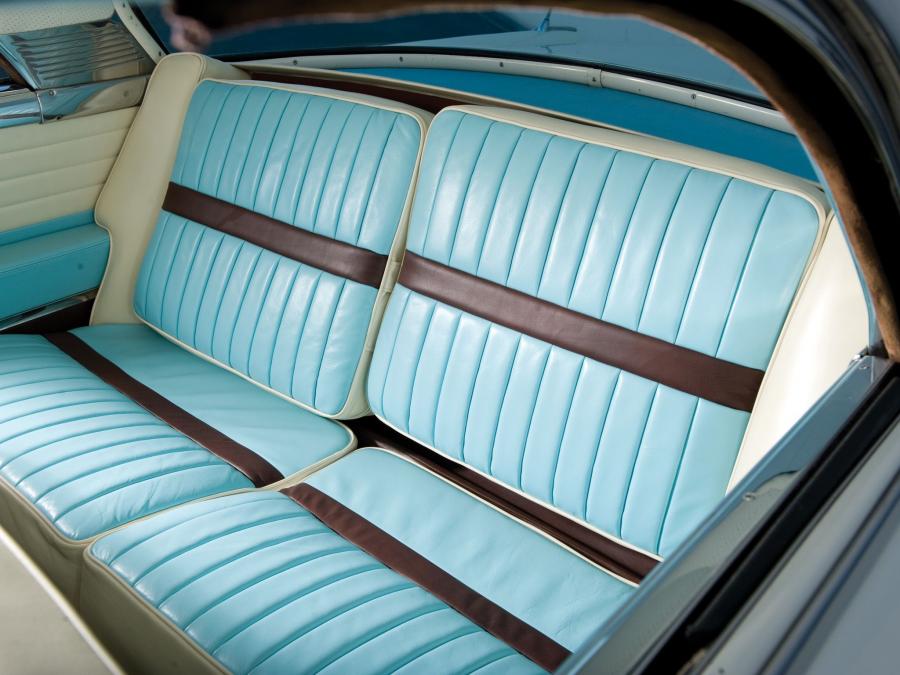  Packard Caribbean Hardtop Coupe 1956 года  (фото 9 из 12)
